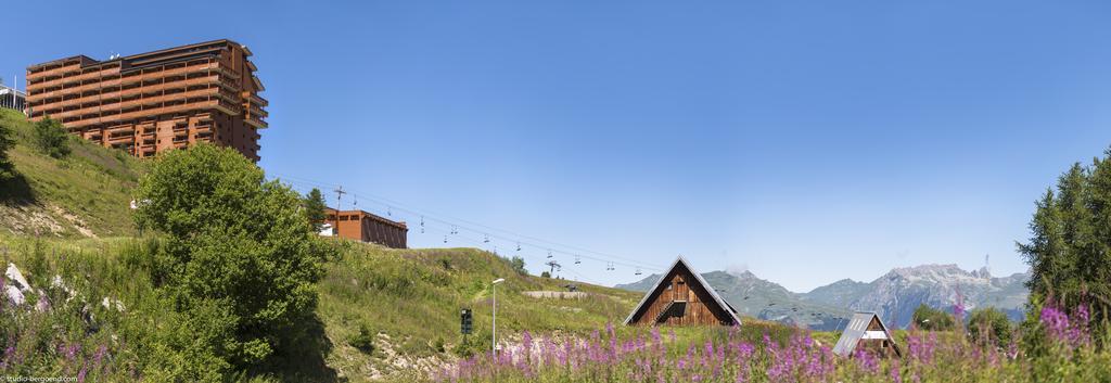 Residence Pierre & Vacances Premium Les Hauts Bois La Plagne Exteriör bild